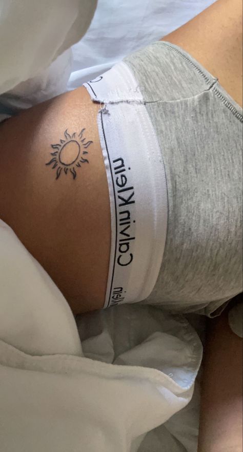 tiny sun tattoo on ribcage for women Side Hip Tattoos Minimalist, Cute Tattoos Ribs, Tattoo On Rib Cage For Women, Small Ribcage Tattoos For Women, Lower Rib Tattoos For Women, Under Noon Tattoo Women, Sun Tattoo Side Rib, Discreet Tattoos For Women Ribs, Sun On Hip Tattoo