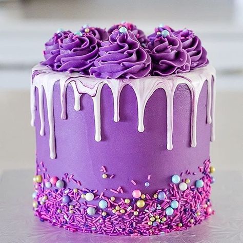 #cakesofinstagram hashtag on Instagram • Photos and Videos Purple Cakes Birthday, Purple Cake, Girly Cakes, Purple Cakes, Red Cake, Sprinkle Cake, Läcker Mat, Cake Images, Drip Cakes