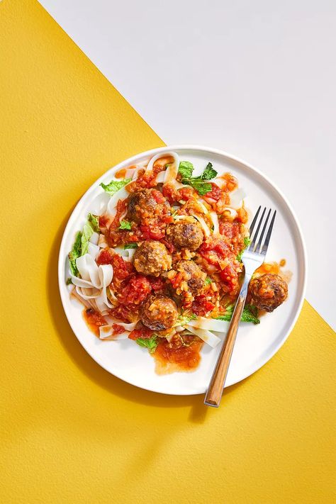 19 Korean-Inspired Recipes You Can Make at Home Kimchi Meatballs, Cafe Content, Sauteed Cabbage, Food Photoshoot, Content Plan, Spaghetti And Meatballs, Garden Recipes, Samosa, Meatball Recipes