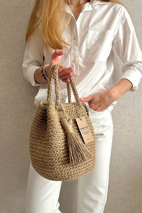 PDF PATTERN Crochet Jute Bag, California Jute Bag Pattern - Pinkoi | Suggested Similar Items #CrochetJuteBag #CrochetJuteBagFreePattern #CrochetJuteBagPattern Crochet Jute Bag, Jute Handbags, Crochet Jute, Jute Bag, Handbag Pattern, Crochet Cushions, Crochet Tote Bag, Boho Bags, Crochet Round