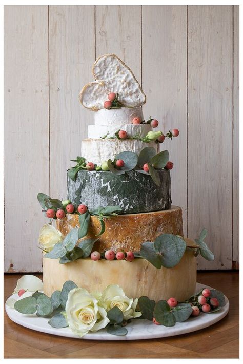 Cheese Tier Cake, Brie Tiered Cake, Savoury Wedding Cake, Wedding Cheese Tower, Cheese Tower Wedding Cake, Cheese Wedding Cake Ideas, Wedd Cakes, Non Traditional Wedding Cakes, Wedding Cakes Made Of Cheese