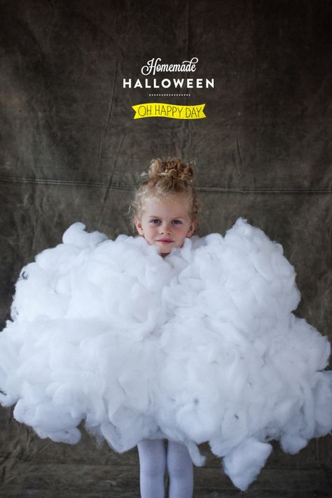 white cloud halloween costume Cloud Costume, Diy Halloween Costumes For Kids, Diy Costumes Kids, Homemade Halloween Costumes, Children Party, Hallowen Costume, Diy Halloween Costume, Last Minute Halloween Costumes, Homemade Halloween