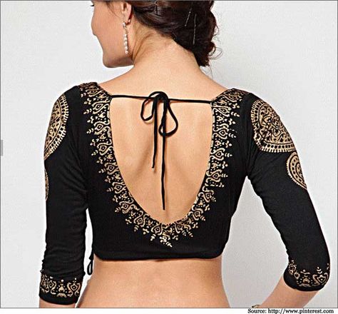 Blouse designs for cotton sarees Latest Saree Blouse, Saree Blouses Online, Best Blouse Designs, Blouse Back Neck Designs, Blouse Design Images, Desi Wear, Sari Blouse Designs, Indian Saree Blouse, Blouse Designs Indian