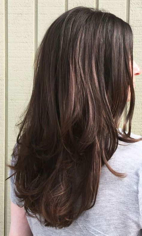 Armpit Length Hair, Long Length Haircuts, Long Layered Haircut, Layered Thick Hair, Straight Layered Hair, Haircuts For Long Hair With Layers, Layered Haircuts For Medium Hair, Brown Hair Inspo, Medium Layered Hair