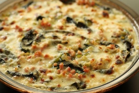 Side Dishes Healthy, Swiss Chard Recipes Easy, Swiss Chard Recipes, Chard Recipes, Gratin Dish, Savory Food, Cheesy Sauce, Swiss Chard, Dinner Is Served