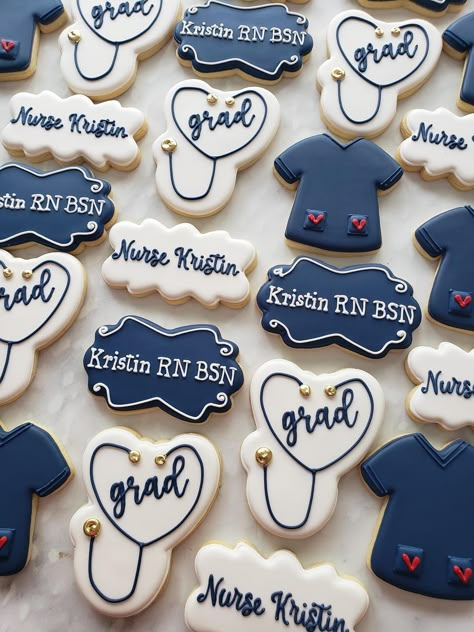 Nursing Grad Decorations, Nursing Dessert Table, Graduation College Party, Nursing Party Food, Bsn Graduation Party Ideas, Nurse Graduation Party Decorations Ideas, Graduation Party Ideas Nurse, Nursing School Party, Nursing Grad Party Ideas