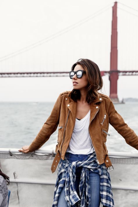 VivaLuxury - Fashion Blog by Annabelle Fleur: BIKER SUEDE IN SAN FRANCISCO Outfit Biker, Natural Gamine, Biker Girl Outfits, Teens Movies, Look Festival, Mode Jeans, Clothes Casual, Street Style Winter, San Fran