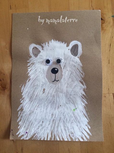 Use fork to draw a polar bear Polar Bear Fork Painting, Fork Painted Polar Bear, Bear Fork Painting, Fork Painting For Kids, Polar Bear Activities, Draw A Polar Bear, Scrape Art, Fork Painting, Arctic Animals Crafts