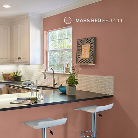 I love these 2019 trending paint colors! It has all of the popular paint colors from the major paint companies, like Benjamin Moore, Sherwin Williams, Behr, PPG and Valspar. If you like these paint colors for home, this would be a great year to freshen up your decor with new bedroom wall paint, kitchen paint colors, or office paint. #fromhousetohome #paintcolors #2019paintcolortrends #color #popularpaintcolors Pintura Cocina Pared Ideas, Kitchen Colors For Walls, Colors For Walls, Paint Color Trends, Office Paint Colors, Interior Casa, Paint For Kitchen Walls, Mars Red, Trending Paint Colors