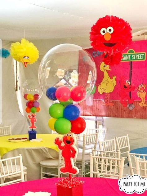 Elmo Birthday Party Boy 1st Decorations, Sesame Street Centerpiece Ideas, Diy Elmo Birthday Party, Elmo Birthday Party Decorations, Elmo Centerpieces, Sesame Street Birthday Party Ideas Boy, Elmo Birthday Party Boy, Elmo Birthday Cake, Elmo First Birthday