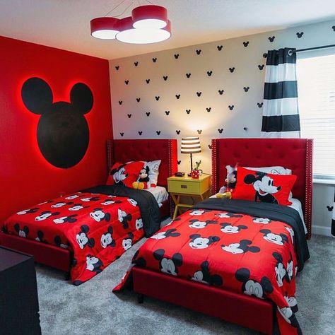 Interior Design | Kids Decor on Instagram: “All about Mickey Mouse!!❤️🖤 Credit to @angelaherreradesign” Mickey Mouse Bedroom Decor, Mickey Mouse Room Decor, Minnie Mouse Room Decor, Mickey Mouse Bedding, Minnie Mouse Bedroom, Mickey Mouse Room, Mickey Mouse Bedroom, Casa Disney, Deco Disney