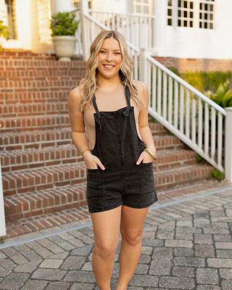 Stay on trendy with this denim romper! The overall style is perfect for all of the spring and summer days! Wear it with a bodysuit underneath or down to the pool or beach as a cover up! 🌊✨🌺 📸: @jennifermurrayphotos Black Jumper Shorts Outfit, Black Denim Romper Outfit, Quebec Outfits, Jumper Shorts Outfit, Denim Romper Outfit, Black Denim Romper, Jumper Shorts, Overall Style, Black Jumper