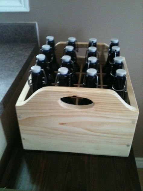 Homemade beer with a homemade case. Brewery Decor, Homemade Beer, Beer Wood, Beer Making, Book Shelves, How To Make Beer, Liquor Store, Love Craft, Home Brewing