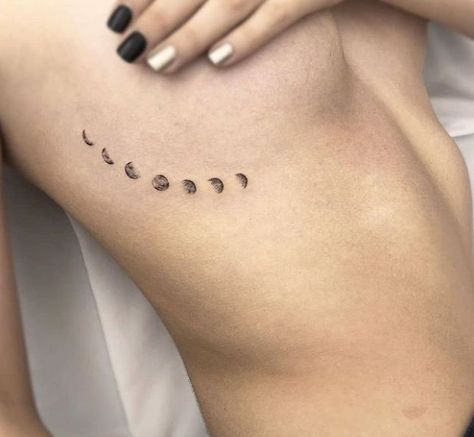 #minimalisttattoo #minimaltattoo #simpletattoo #linetattoo #tinytattoo #smalltattoo Tattoos Infinity, Tattoos Mandala, Palm Tattoos, Clever Tattoos, Meaningful Tattoos For Women, Tasteful Tattoos, Cool Tattoo, Small Girl Tattoos, Small Meaningful Tattoos