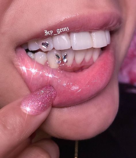 What’s my favorite worrrd, ICY on Instagram: “Added this butterfly today 🦋 her heart has been on since last September ✨💖 I’m in love with these butterfly designs💖 I saw…” Butterfly Grills Teeth, Teeth Jewelry Butterfly, Butterfly Teeth Gem, Bottom Teeth Gems, Cute Tooth Gems, Bottom Tooth Gem, Tooth Gems Bottom Teeth, Tooth Gem Designs, Tooth Jewellery