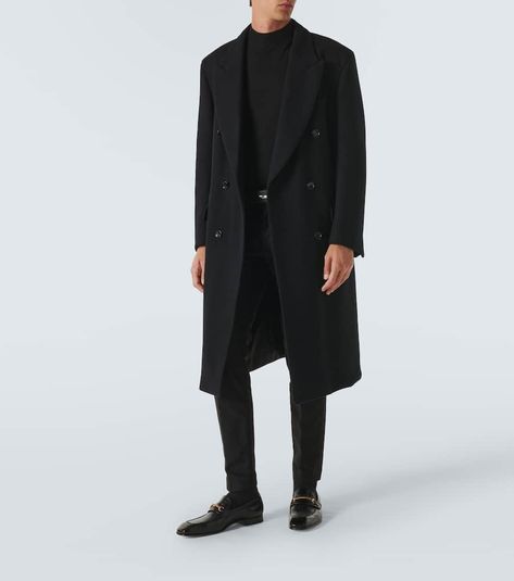 Find TOM FORD Wool Double-breasted Coat on Editorialist. Material: 100% wool. Care instructions: dry clean. Made in Italy. Designer color name: Black. Lining: 60% cupro, 40% cotton. Sleeve lining: 100% cupro. Contains non-textile parts of animal origin. Closure: double-breasted buttoned front. Pockets: flap pockets, breast pocket, internal pockets. Peak lapel. Black Coat Men Outfit, Black Coat Men, Black Overcoat, Mens Wool Coats, Formal Clothing, Black Toms, Suede Blazer, Black Wool Coat, Tom Ford Men