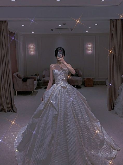 Twinkle Dress, Glamour Gown, Sparkly Gown, Wedding Dressses, Sparkle Wedding Dress, Fancy Gowns, Royal Dresses, Lace Prom Dress, Princess Ball Gowns