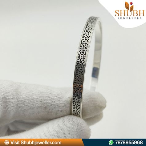 Kada For Women, Silver Chain For Women, Payal Design, Silver Kada, Silver Bracelet For Men, Custom Silver Jewelry, Jewellery Business, Fancy Design, Chain For Women