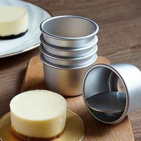 Hot Sale 3pcs/lot 2inch(Dia 6cm) Aluminum Alloy Round Mini Cake Pan Removable Bottom Pudding Mold DIY Baking Kitchen Tools Small Cheesecakes, Mini Cake Pans, Mini Torte, Baking Art, Pudding Mold, Diy Cooking, Diy Cupcakes, Cupcake Pan, Mini Cake