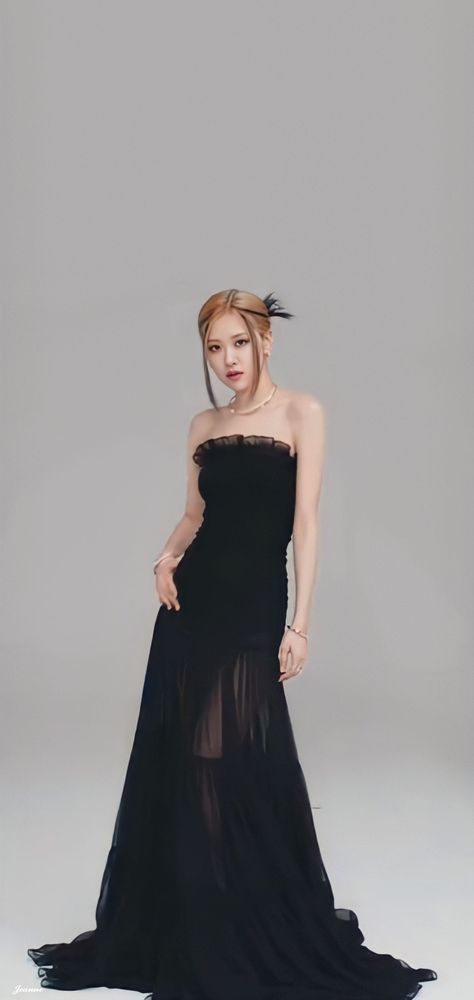 Rose In Dress Blackpink, Rosé Black Dress Blackpink, Rose In Black Dress Blackpink, Blackpink Rose Black Dress, Rosé In Dress, Rose Blackpink Dress Outfit, Rose Model Blackpink, Blackpink In Black Dress, Black Pink Rose Outfit