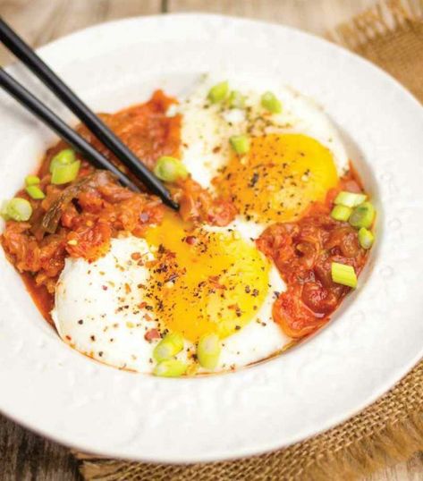 Recipes With Eggs, Kimchi Recipes, Make Kimchi, Healthy Egg Recipes, Healthy Foods To Make, Kimchi Recipe, Egg Recipe, Eggs Recipe, Recipe Healthy