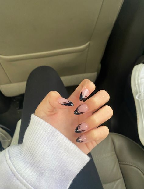 Almond Shaped Nails Black French Tip, Fun Black French Tip Nails, Cool Black French Tip Nails, Black Tip With Gold Line Nails, Black Line French Tip, Short Almond Acrylic Nails Black French Tip, Nails Idea For Black Dress, Black French Tip Nails Almond Halloween, Black Nail Line Designs