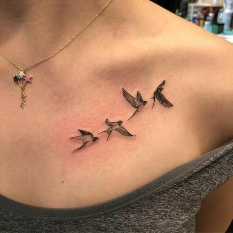 Bird Shoulder Tattoos, Ribs Tattoo, Swallow Bird Tattoos, Tiny Bird Tattoos, Bird Tattoos For Women, Healed Tattoo, Tato Dengan Makna, Flying Tattoo, Sparrow Tattoo