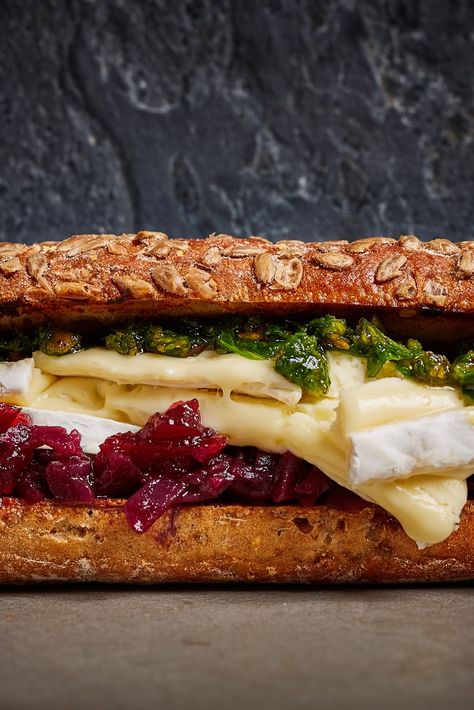 Veggie Brie Sandwich, Vegan Christmas Sandwich, Focaccia Sandwich Ideas Vegetarian, Fine Dining Sandwiches, Roasted Vegetable Sandwich, Sandwich Ideas Vegetarian, Christmas Sandwich Ideas, Focaccia Sandwich Ideas, Vegetarian Sandwich Ideas