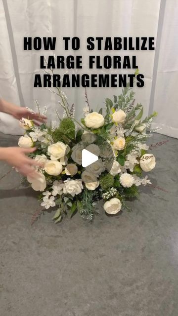 Function and Flowers on Instagram: "💡It’s so frustrating when you create a beautiful floral piece and it just tips forward, ruining the beautiful design you just created. This is a really great tip to keep in mind!   Credit: @bloomingsavvy   🌸Tag a florist that needs to see this!    Follow for more function hacks, inspiration and more.  #eventplanner #weddingplanner #wedding #events #floraldesigner #partyplanner #eventplanning #party #florist #eventdecor #eventdesign #love #weddings #eventmanagement #birthdayparty #babyshower #weddingdecor #eventorganizer #weddinginspiration #decor #bride #balloons #corporateevents #weddingday #weddingplanning #photography #floralsdecor #decoration #eventstyling #weddingphotography" Diy Floor Floral Arrangements, Diy Large Floral Arrangements, Bride Balloons, Flower Arranging Tutorial, Floral Mechanics, Diy Wedding Arch, Large Floral Arrangements, Large Flower Arrangements, Tall Centerpieces