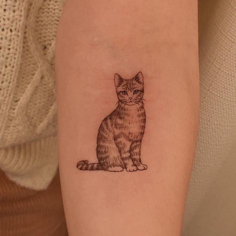 Detailed Cat Tattoo, Tabby Cat Tattoo Designs, Tiger Cat Tattoo, Loaf Cat Tattoo, Tabby Cat Tattoo, Minimalist Cat Tattoo, Cat Face Tattoos, Cat Portrait Tattoos, Cat Tattoo Ideas