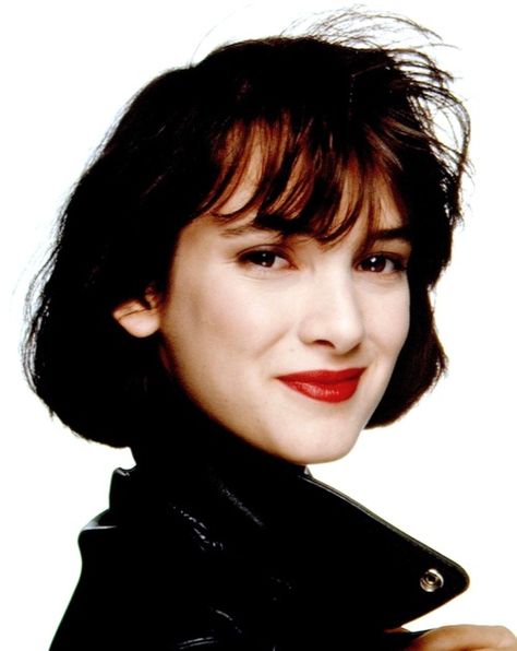 Winona Ryder Winona Ryder Hair, Winona Ryder 90s, 90s Grunge Hair, Winona Forever, Winona Ryder, 짧은 머리, Grunge Hair, Short Bob Hairstyles, Hairstyles With Bangs