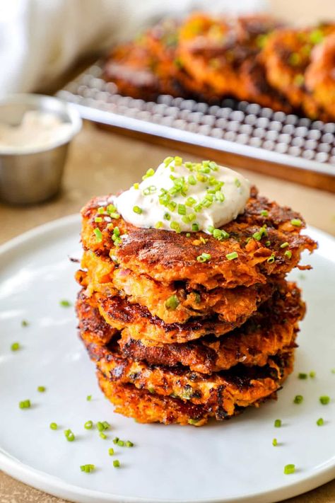 This is a no fuss flavor packed recipe for smokey sweet potato fritters. They're soft and tender on the inside and nice and crispy on the outside. A perfect side dish or appetizer to whip up and pair with any protein! Potato Fritters Recipe, Sweet Potato Fritters, Creamy White Chicken Chili, Potato Fritters, Crispy Sweet Potato, Fritter Recipes, Stuffed Poblano Peppers, White Chicken Chili, Dinner Options