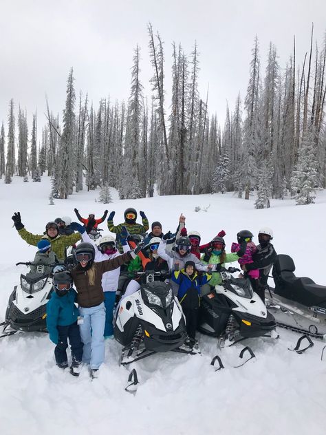 Ski Trip Family, Family Ski Aesthetic, Snowmobiling Aesthetic, Family Ski Trip Aesthetic, Family Trips Aesthetic, Ski Trip With Friends, Family Trip Aesthetic, Snowmobile Aesthetic, Travelling With Family