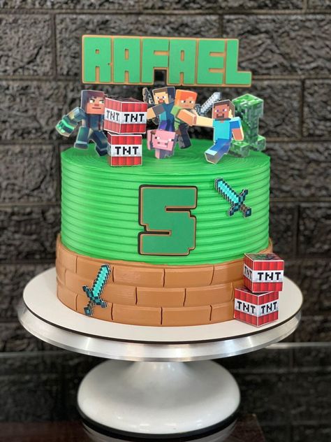 Arquivo de Corte Topo de Bolo Minecraft | Elo7 Produtos Especiais Minecraft Birthday Cake For Boys, Minecraft Pool Party, Minecraft Cake Ideas, Minecraft Pool, Minecraft 6, Pastel Minecraft, Minecraft Cake Designs, Bolo Minecraft, Tnt Minecraft