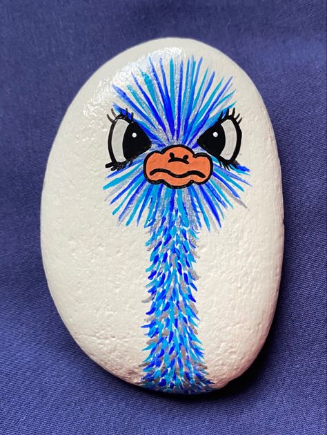 Rock Painting Ideas Funny, Leave Painting, Acrylic Painting Rocks, Rock Kunst, Ostrich Bird, Garden Rock Art, Art Coquillage, Rock Painting Tutorial, Diy Rock Art