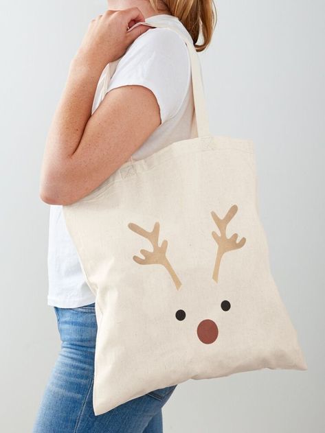 Diy Christmas Tote Bags, Christmas Tote Bag Ideas, Christmas Bag Decorating Ideas, Christmas Totes, Christmas Raindeer, Paper Bag Decoration, Totes Ideas, Tods Bag, Christmas Tote Bags