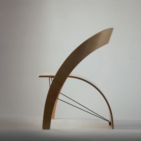 Counterpoise is a plywood chair whose shape embodies the idea of interplay: it is comprised of two wooden parts that balance each other. Metamorphosis Design, Bent Plywood Chair, Wood Bending, Design Objet, Sculptural Furniture, Plywood Chair, Furniture Design Chair, Wood Chairs, Shabby Chic Frames