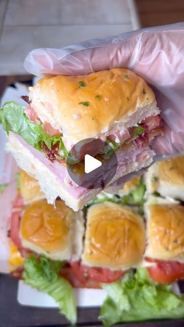 Desha Jordan on Instagram: "Club Sliders!! #foodie #food #reels #mealsbydesha #tasty #toptags #sliders #bigback #snack #easyrecipe #recipes #babyshower #meal #explore" Sandwich Sliders Parties, Cold Sandwich Recipes For A Crowd, Baby Shower Sliders, Cold Sliders Recipes, Club Sliders Recipes Hawaiian Rolls, Club Sandwich Sliders, Hawain Roll Sliders, Sandwich Party Ideas, Cold Slider Sandwiches