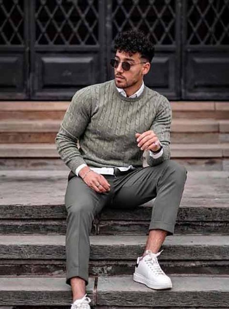 How to DRESS YOUR AGE for Men (20s, 30s, 40s & Beyond) 30s Mens Fashion Casual, 30s Mens Fashion, Mens Fashion 30s, 40s Outfits, New York Mens, 30s Fashion, Men Street, Mens Shirt Dress, Mens Streetwear