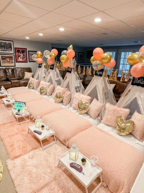 Slumber Party Decorations, Fun Sleepover Activities, 12th Birthday Party Ideas, Teen Sleepover Ideas, 14th Birthday Party Ideas, Birthday Sleepover Ideas, Sleepover Tents, Slumber Party Birthday, Taylor Swift Birthday Party Ideas