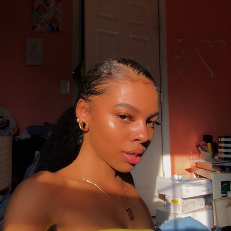 I was trying to clean up my room but the lighting. Glowy Skin, Stretched Ears, Flawless Skin, Black Girls Hairstyles, Beautiful Skin, Merlot, Virgin Hair, Black Women Hairstyles, Golden Hour