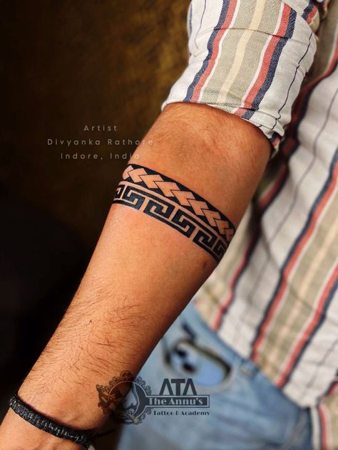 Arm Band Tattoo Men, Bracelet Tattoo Men, Armband Tattoo Men, Band Tattoo Designs For Men, Hand Band Tattoo, Egyptian Eye Tattoos, Female Tattoo Artist, Wrist Band Tattoo, Band Tattoos For Men