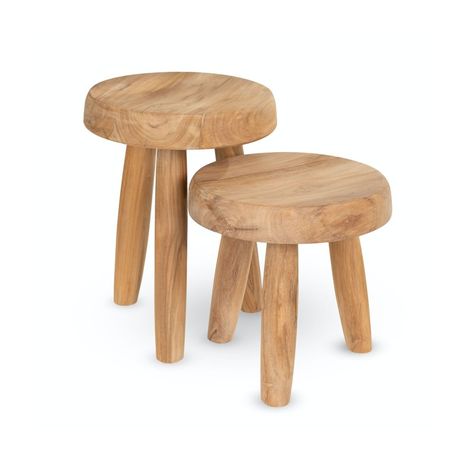 homemade wooden chair 👉 Go to the website to find out more. Small Wooden Stool, Modern Outdoor Table, Scandinavian Minimalist, Studio Interior Design, Charlotte Perriand, High Stool, Display Furniture, Low Stool, Stepping Stone