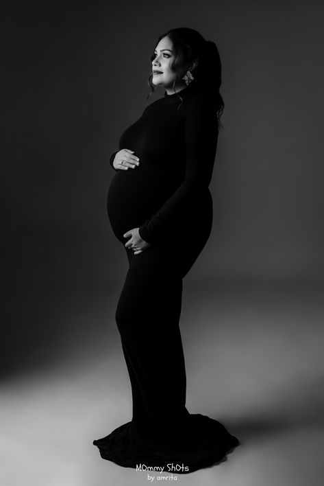 All Black Maternity Shoot Black Couple, Goth Pregnancy Outfits, Goth Pregnancy, Goth Maternity, Baby Belly Photos, Pregnancy Pics, Belly Photos, Maternity Photography Poses Pregnancy Pics, Maternity Photoshoot Outfits