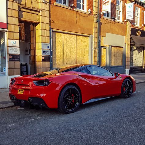 Red Ferrari Aesthetic, 488 Ferrari, Ferrari Supercar, Best Luxury Sports Car, Ferrari 488 Gtb, Red Ferrari, Ferrari Red, New Ferrari, Ferrari 458 Italia