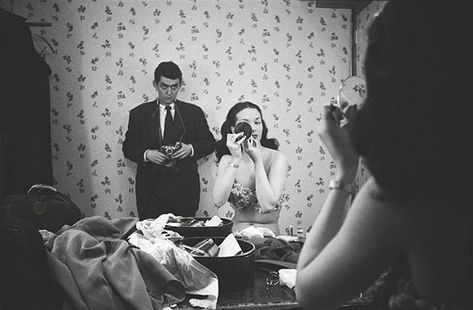 Stanley Kubrick Stanley Kubrick Photography, Kubrick Photography, Photographer Self Portrait, Lee Friedlander, Dramatic Photos, Photo Star, Walker Evans, Diane Arbus, Photography Career