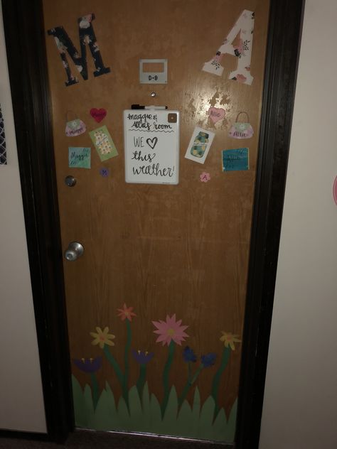 Dorm Room Door Decorations, Dorm Door Decor, College Dorm Door, Dorm Signs, Door Decorations College, Dorm Door Decorations, Dorm Room Doors, Door Decor Ideas, Dorm Door