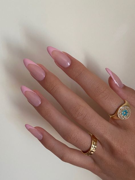 nails inspo, pink nails, summer nails, classy nails, barbie nails, pink, y2k nails, aesthetic nails, spring nails, manicure Med Square Acrylic Nails, Baby Pink French Tip Nails Almond, Baby Pink French Tip Nails, Paznokcie Hello Kitty, Pink French Nails, Kutek Disney, Hard Gel Nails, Manikur Kuku, Nagel Tips