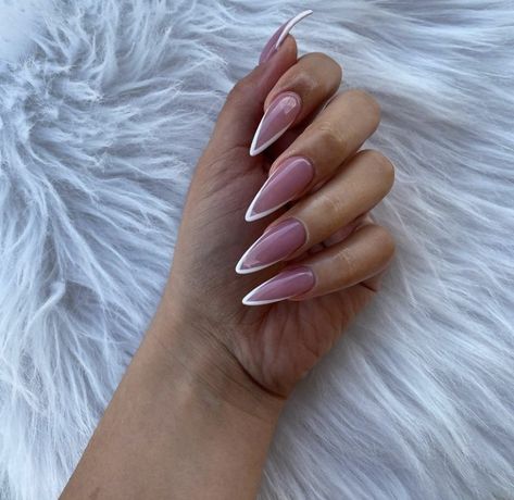 French Nails Oval, Oval French Nails, Girl Maintenance, Long French Tip Nails, Concert Nails, Elegant Touch Nails, Nails Oval, Birthday 2023, 2023 Nails