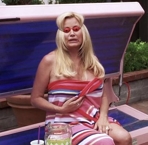 Tanning Beds, Another Cinderella Story, 2000s Party, Trend Board, Jennifer Coolidge, A Cinderella Story, Mood Of The Day, Haters Gonna Hate, Legally Blonde